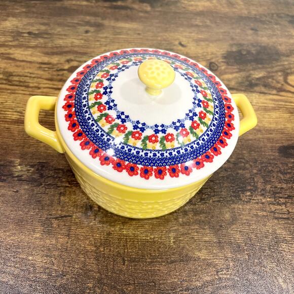 The Pioneer Woman Mini Casserole Dish with Lid 14 oz Yellow Floral Stoneware - Picture 2 of 7